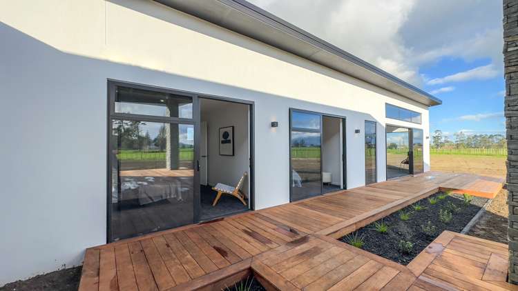 65 Livingstone Road Ngahinapouri_30