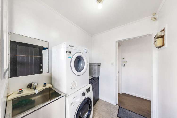 20 McQuarrie Avenue Manurewa_19