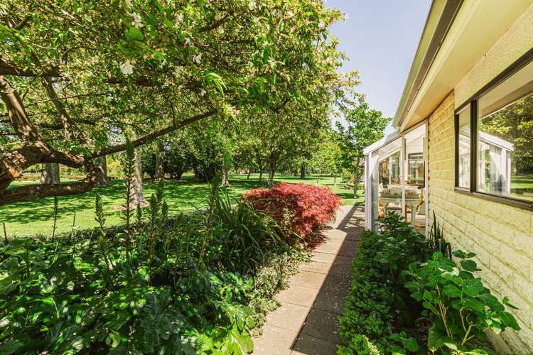 517A Nottingley Road Frimley_24