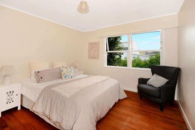 2/15 Carlton Street Hillsborough_4