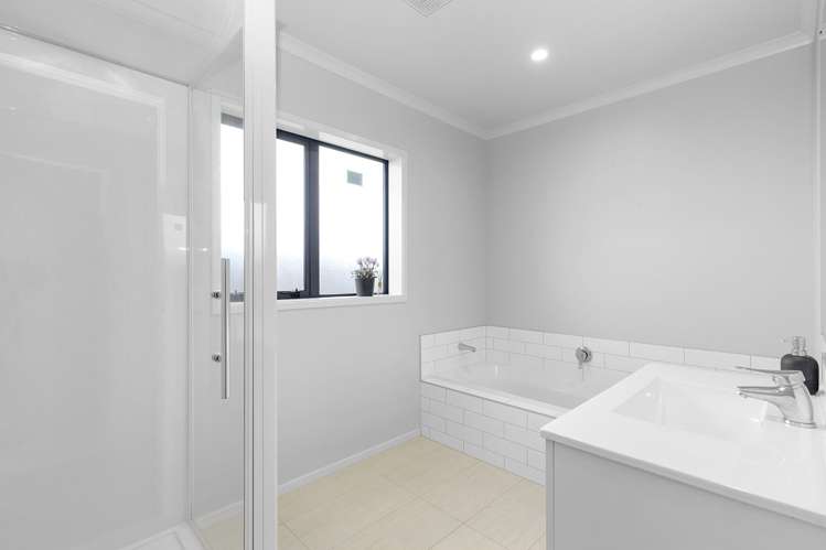 148 John Burke Drive Aotea_12