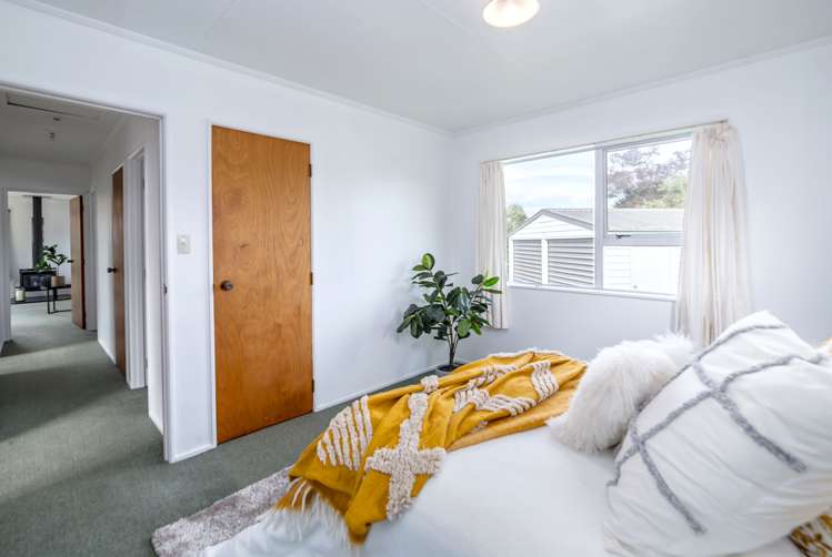 39 Fisher Place Carterton_18