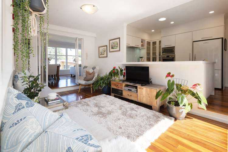 10 Glenfern Road Mellons Bay_9