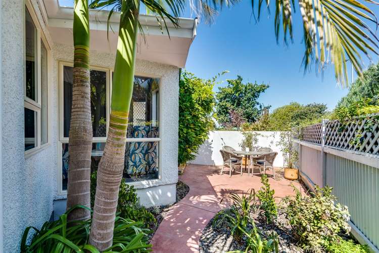 3 Cambridge Terrace Taradale_16