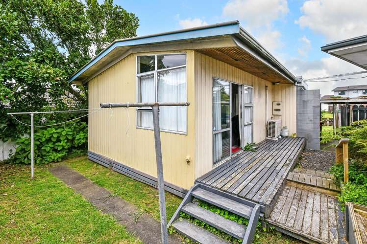 2/2 Dagenham Street Manurewa_0