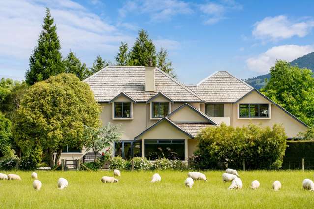 Desirable Location. Dual Function Living.