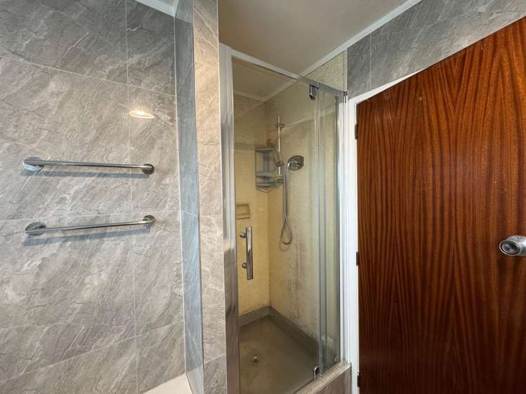 2/69 Settlement Road Papakura_7