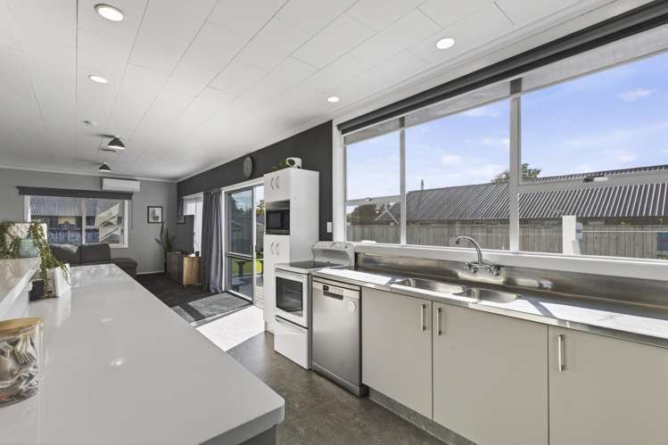535 Manutahi Road Lepperton_16