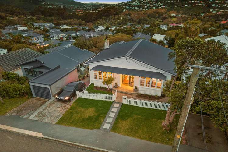24 Homewood Crescent_2