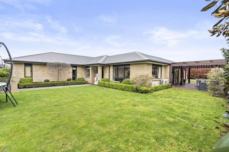 61 West Thompson Street Leamington_18