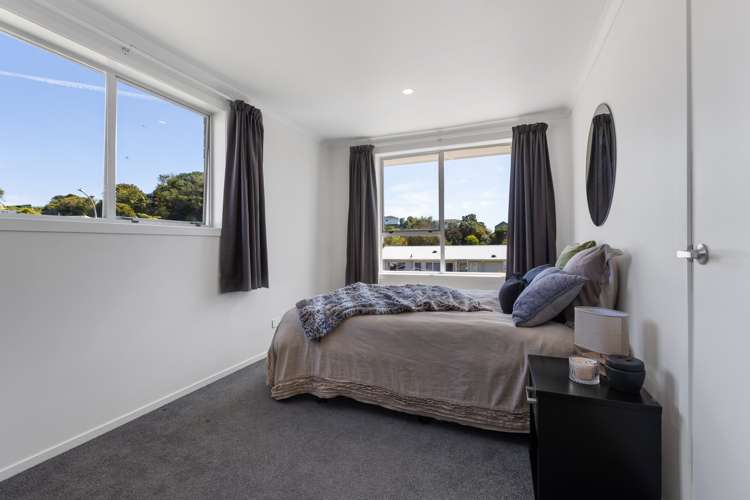 5 Brixham Place Merrilands_14