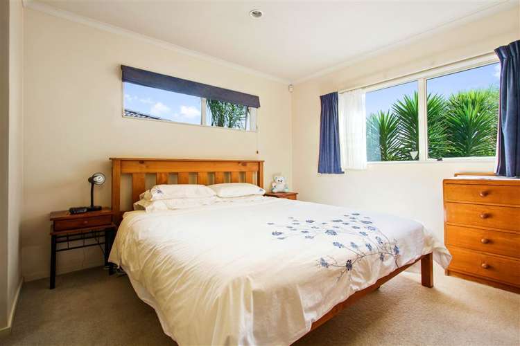 37 Basra Drive Henderson_13