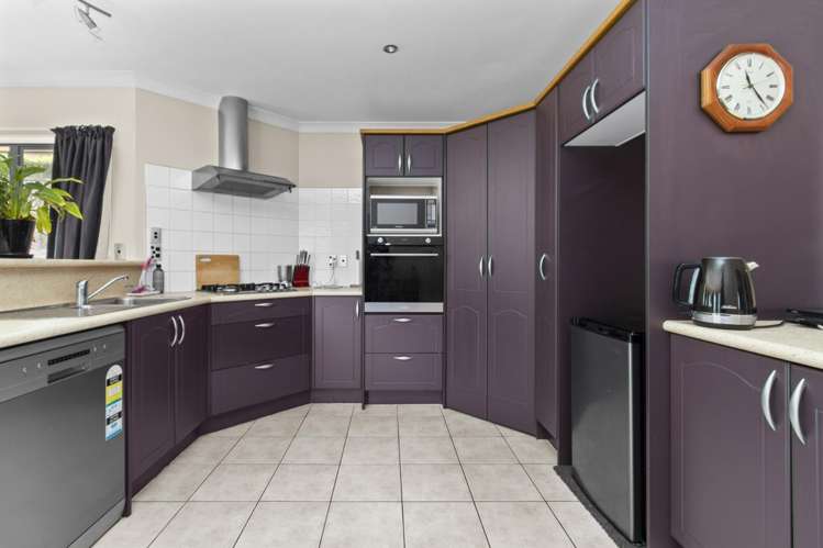 24 Roderick Place 2612_3