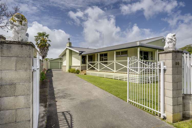 86 Wycliffe Street Onekawa_14