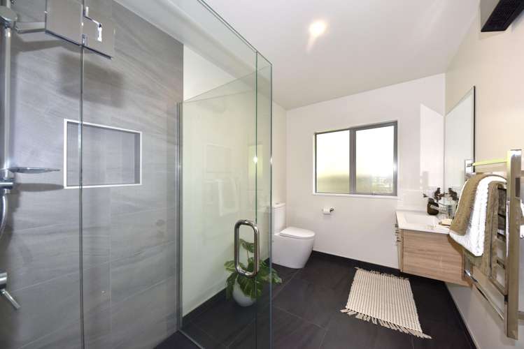 361 Avonhead Road Avonhead_13