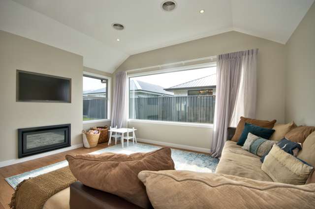 65 Risinghurst Terrace Lower Shotover_1