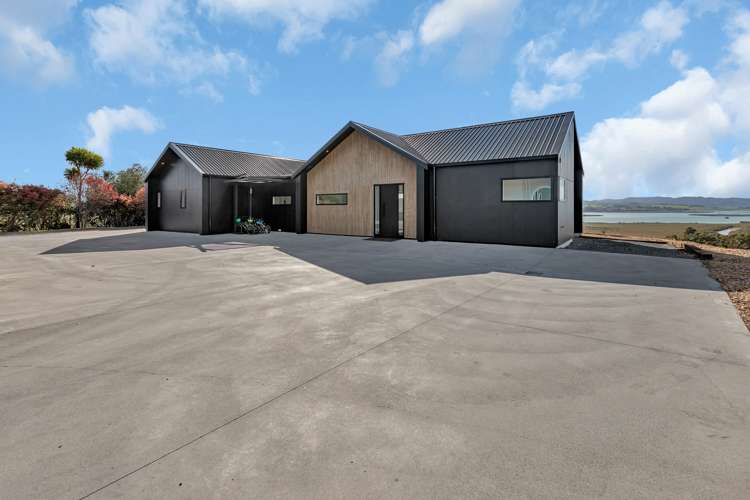 213 Hewlett Road Mangapai and Surrounds_16