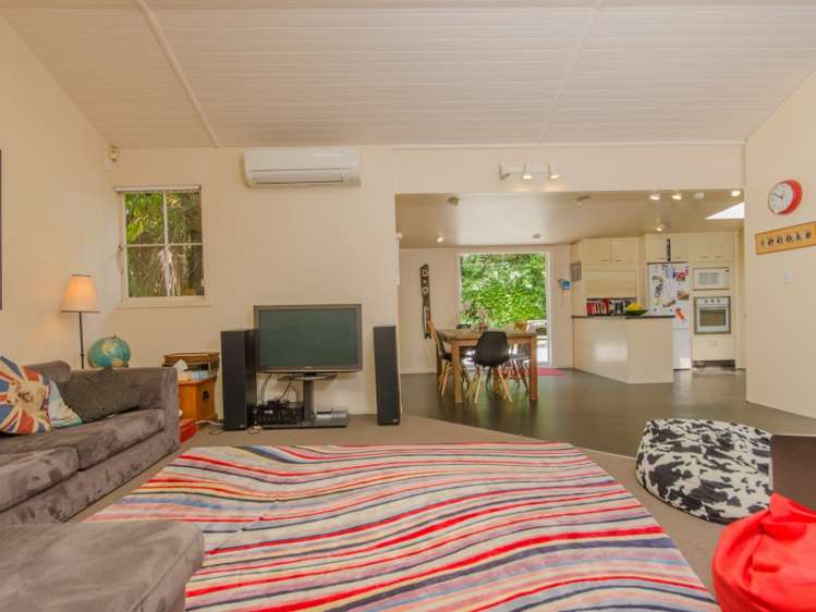 105 Takahe Road Titirangi_12