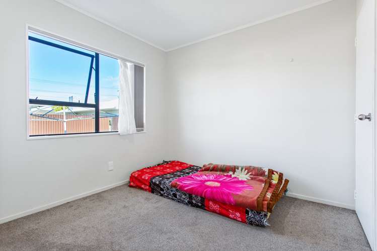 2/18 Sheehan Avenue Papakura_7