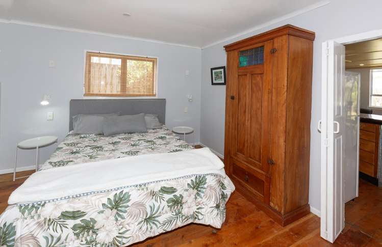 5 Bayly Street Baylys Beach_1