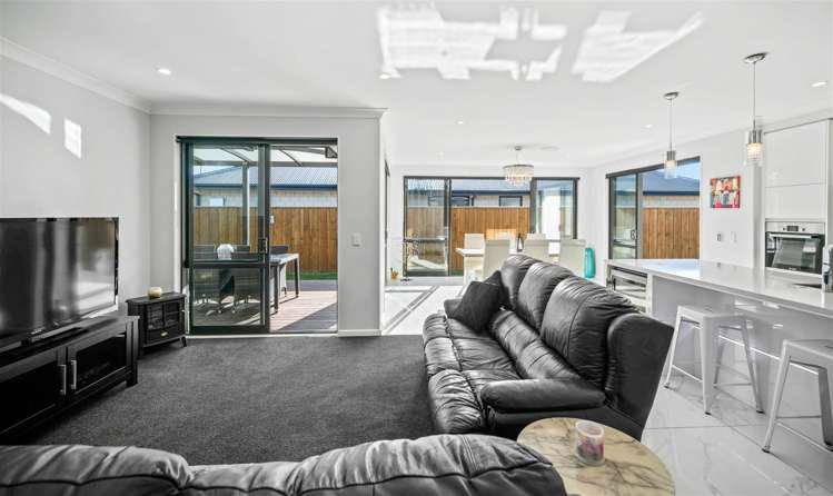 37 Hungerford Drive Rolleston_3