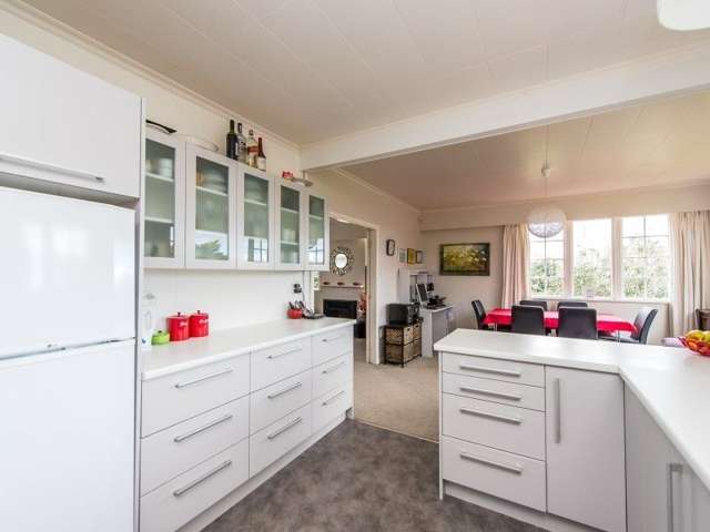 30 Burns Street Tawhero_1