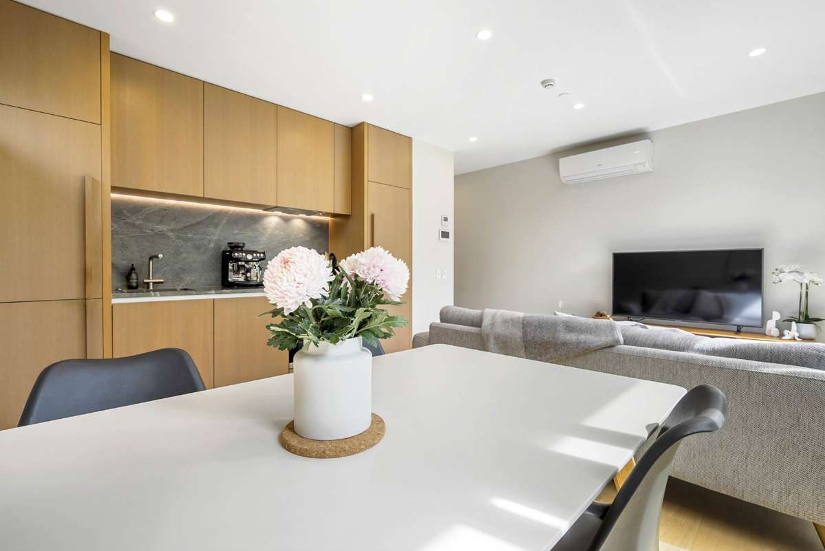 9/236 Kepa Road_1