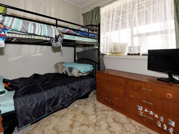 61 West Coast Road Glen Eden_17