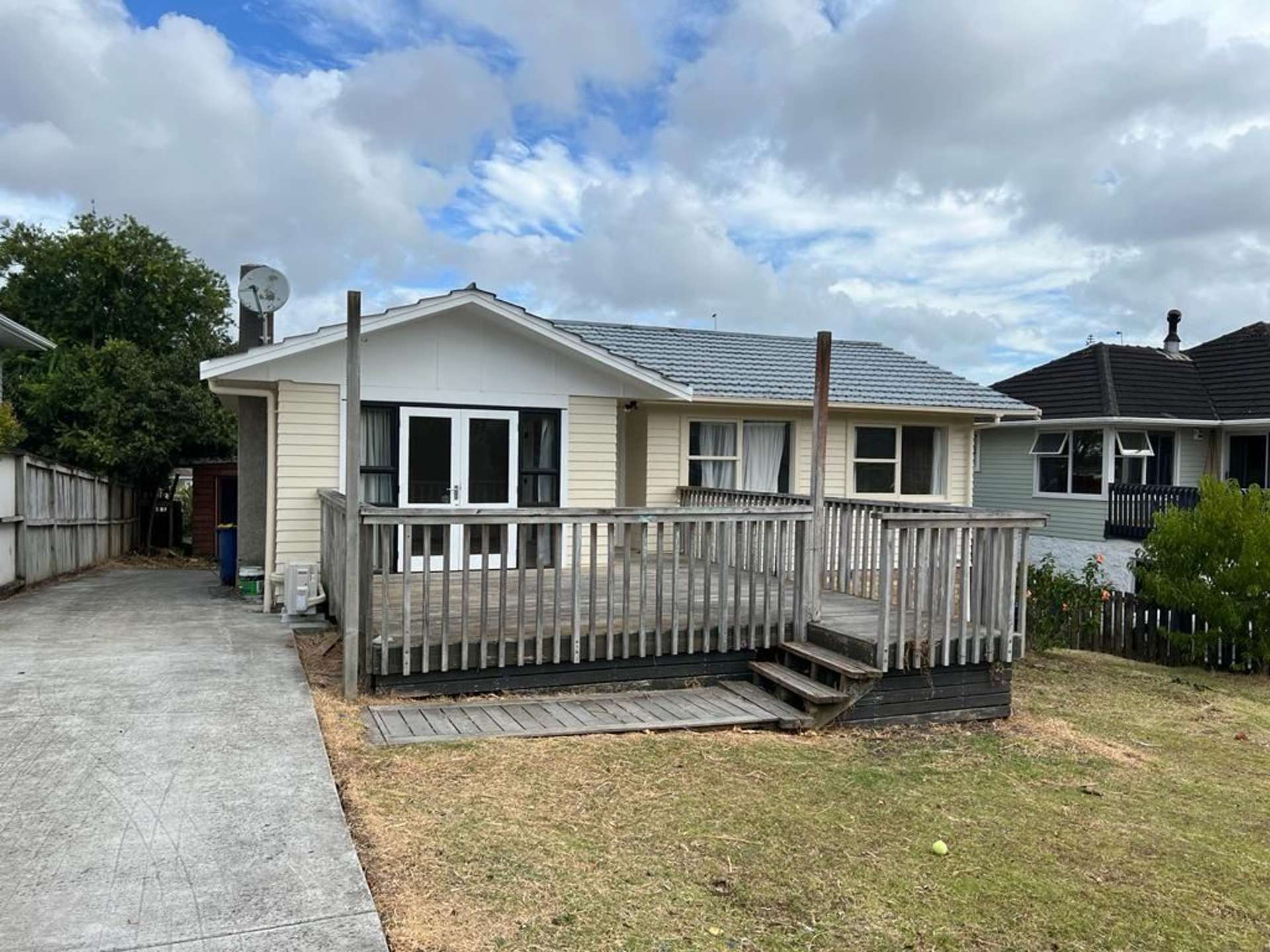 37 Hilling Street Titirangi_0