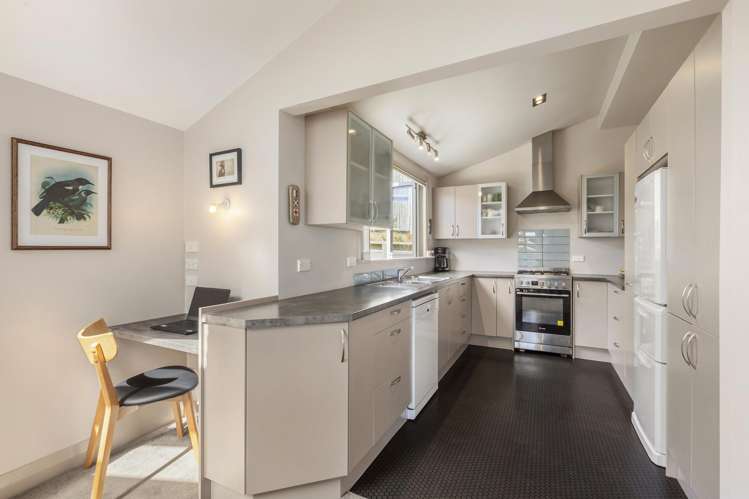 33 Mckinley Crescent Brooklyn_6