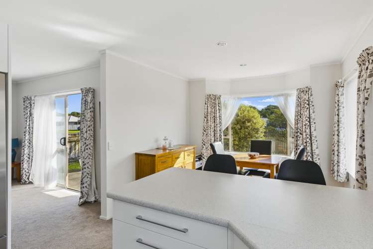 110 Makarini Street Paraparaumu_5