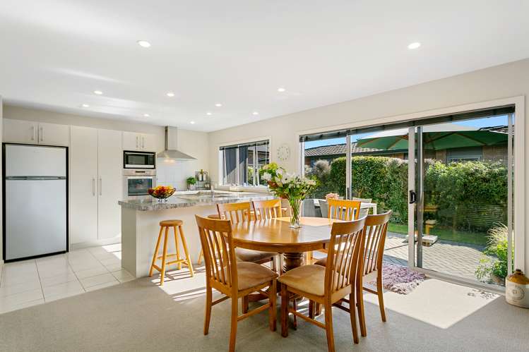 5 March Brown Place Nukuhau_3