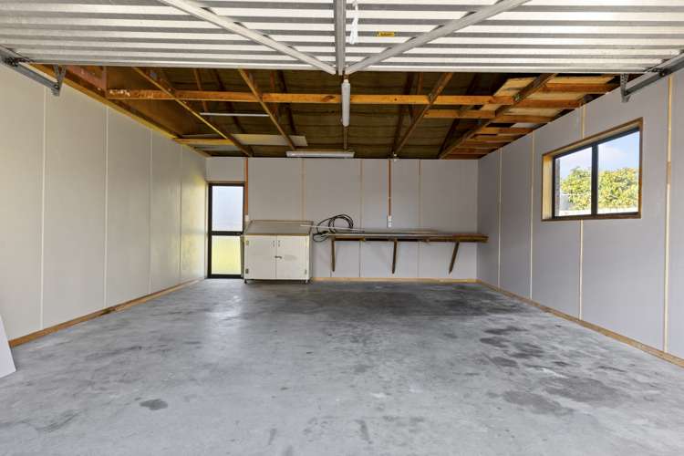 6 Austen Place Leamington_28