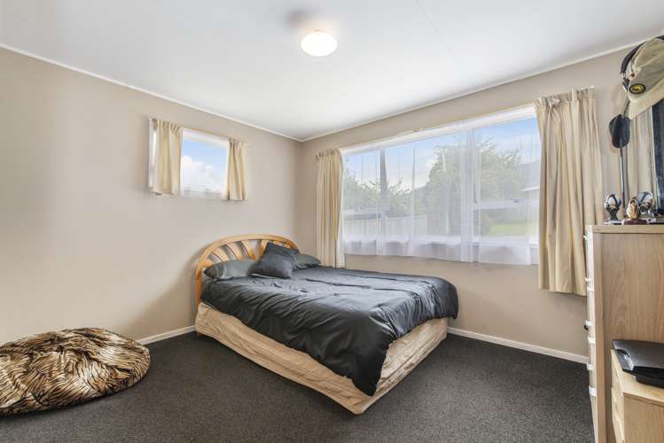 10 Bay Grove Pukehangi_11