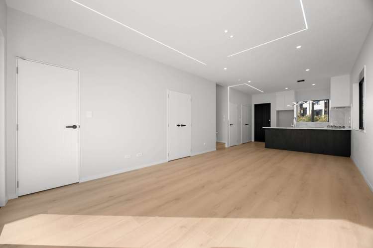 6 Toetoe Street Westgate_6