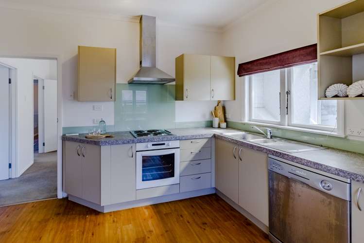 19 Flanders Avenue Onekawa_4