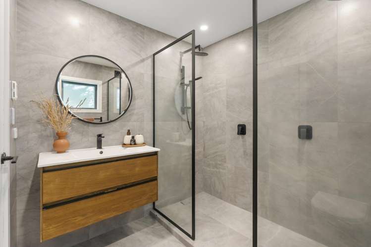 8A Huka Road Birkenhead_12
