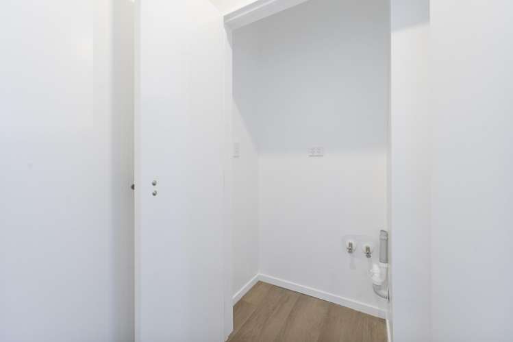 35B,C,D,E,F Hereford Street Te Atatu Peninsula_11