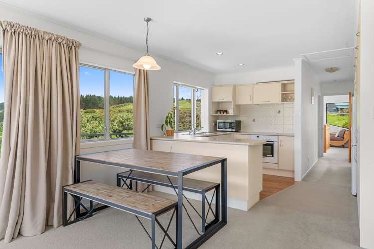 689 Cove Road Waipu_26