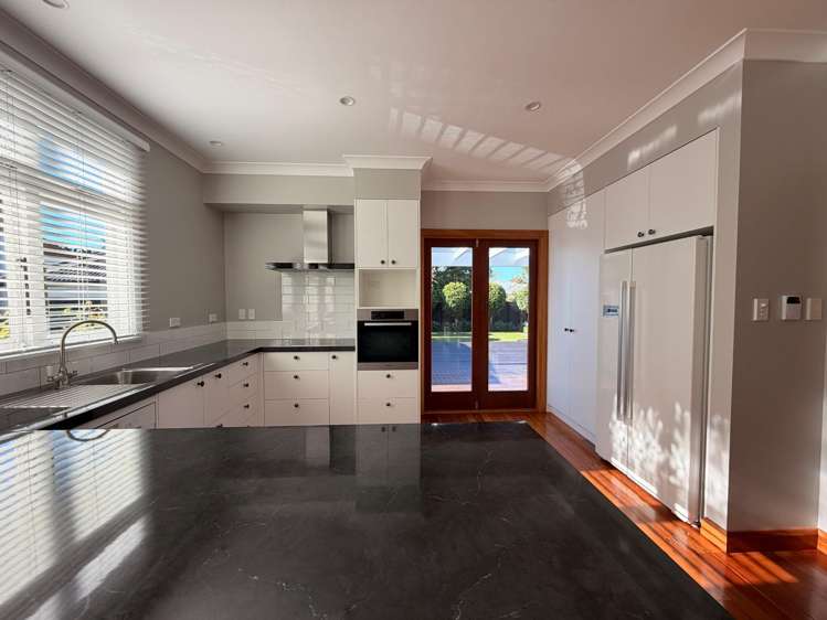  19 Guy Avenue Takaro_3