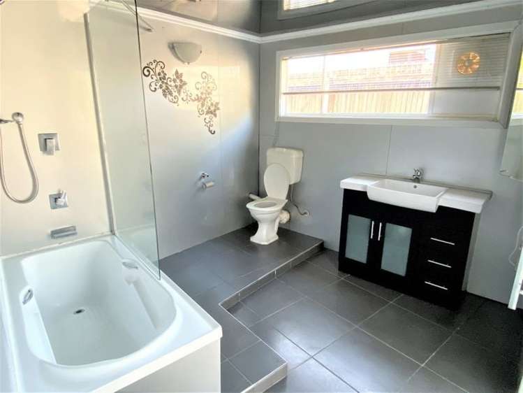 A/142 CLOVELLY RD Bucklands Beach_5