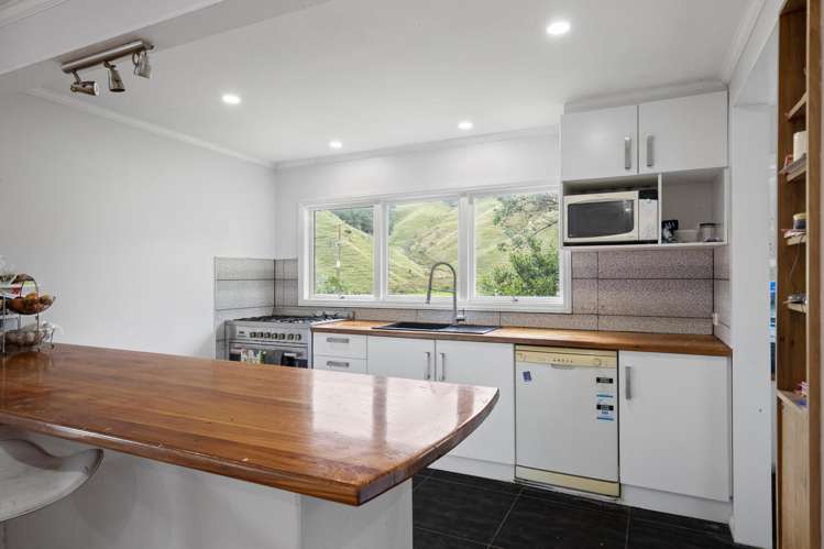 1771 Klondyke Road Port Waikato_17