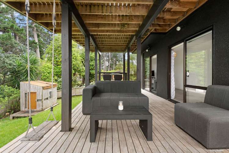 2/41 Jacaranda Avenue Beach Haven_29