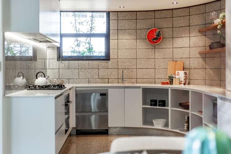 377A Karaka Bay Road Karaka Bays_8