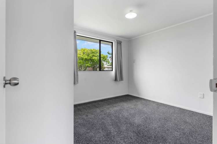 2/27 Scott Road Papakura_12
