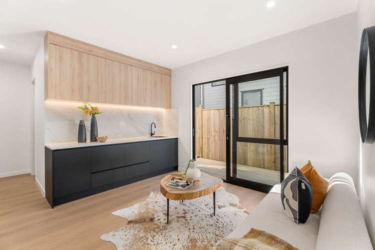 18 Rathfarnham Road Flat Bush_17