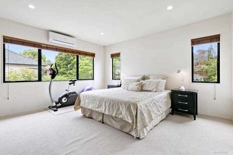 34b Gerard Way Saint Johns_9