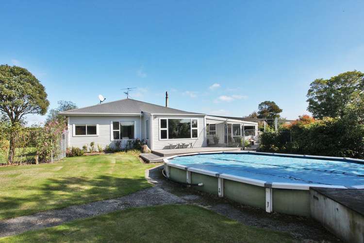 390 Birchs Road Lincoln_22