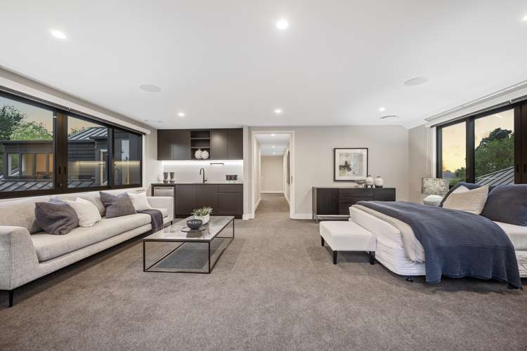 19 Kingfisher Grove Greenhithe_32