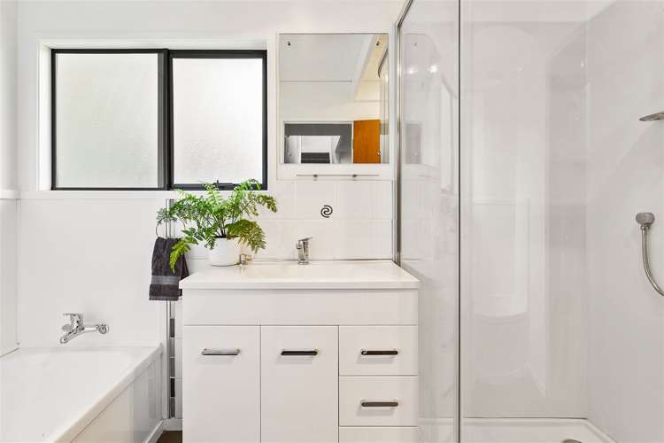 2/82 Verbena Road Birkdale_9